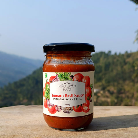 Tomato Basil Sauce With Garlic and Chia