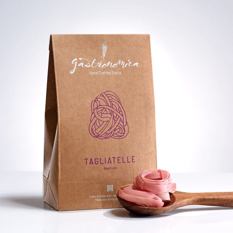 TAGLIATELLE (BEETROOT)